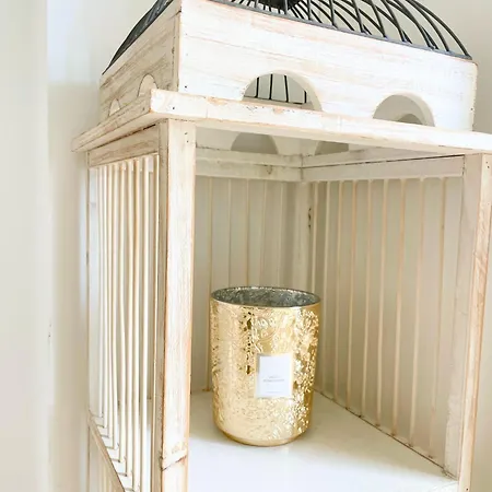 Apartment Comodo En By Bebalmy *